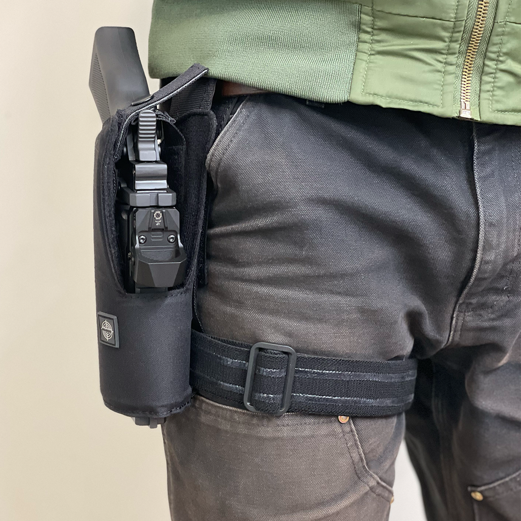 GoGun SixNeedler Drop Leg Holster with sixneedler in the Holster. wearing on the right side of leg